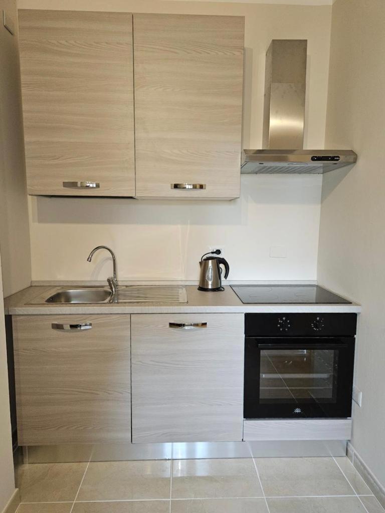 דסנזאנו דל גארדה Desenzanino Apartment Twelve מראה חיצוני תמונה
